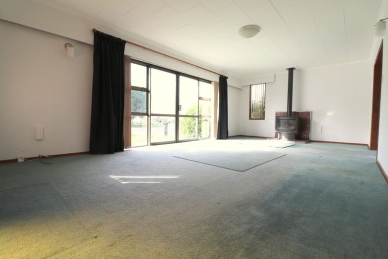 Photo of property in 40 Kent Street, Riversdale, 9776