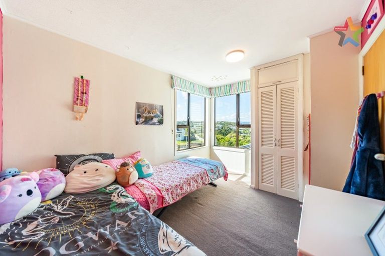 Photo of property in 4 Akatea Road, Korokoro, Lower Hutt, 5012