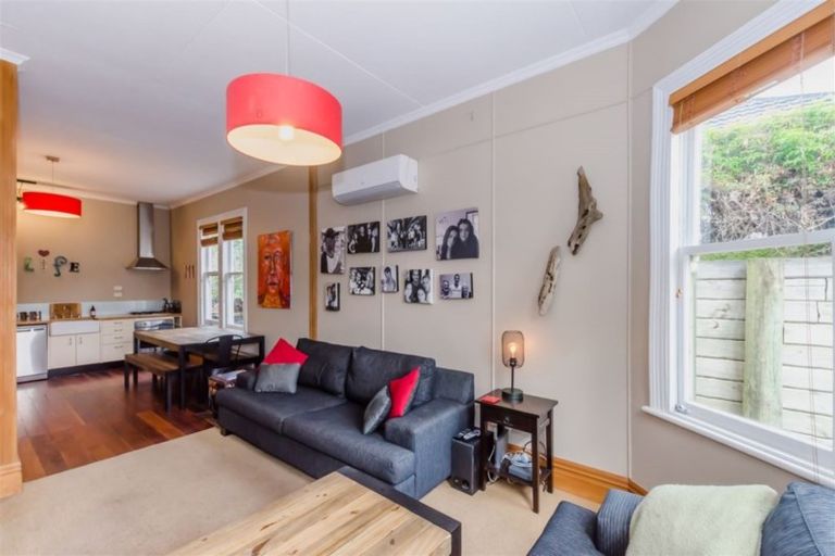 Photo of property in 54a Poplar Avenue, Raumati South, Paraparaumu, 5032