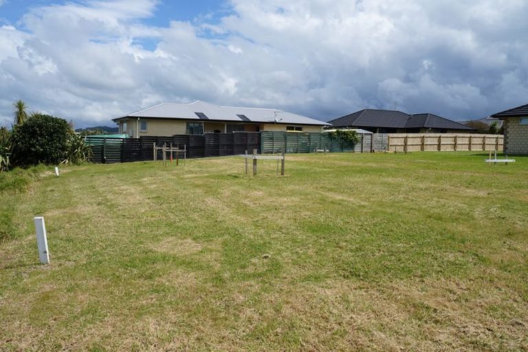 Photo of property in 41 Ocean View Rise, Ruakaka, 0116