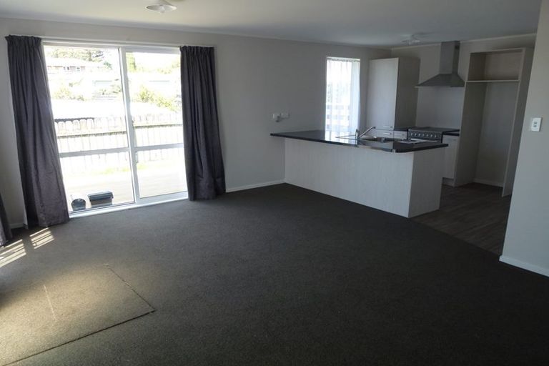 Photo of property in 38 Hobart Crescent, Wattle Downs, Auckland, 2103