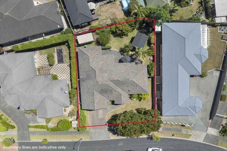 Photo of property in 4 Mullagh Place, East Tamaki Heights, Auckland, 2016