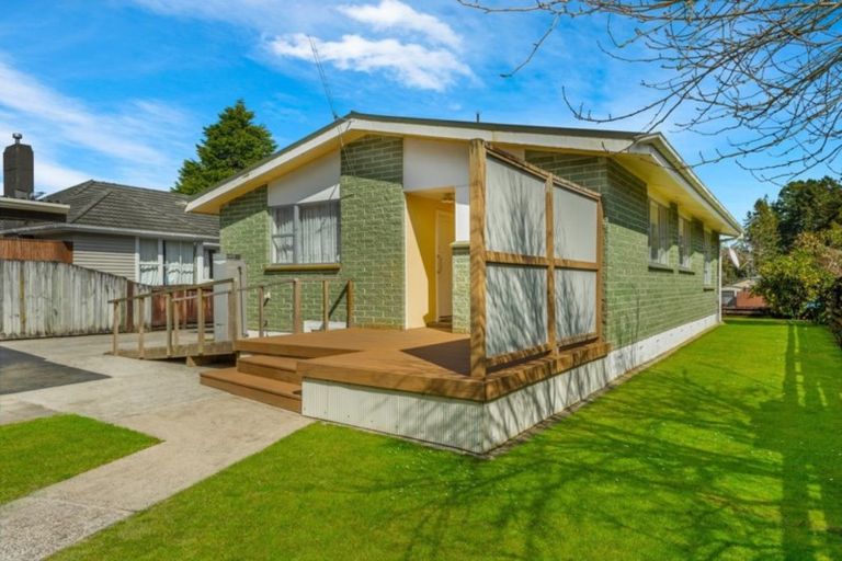 Photo of property in 19 Norrie Street, Bader, Hamilton, 3206