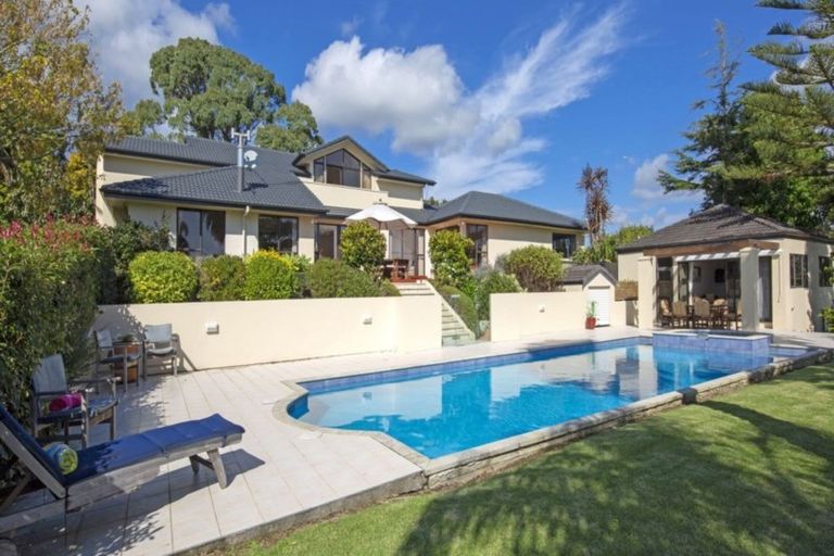 Photo of property in 30 Potts Road, Whitford, Howick, 2571