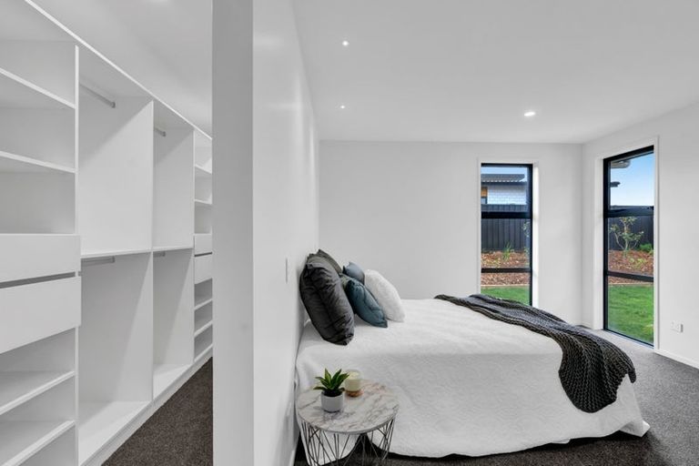 Photo of property in 11a James Drive, Bell Block, New Plymouth, 4312