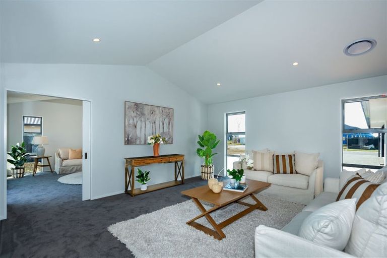 Photo of property in 3 Texel Crescent, West Melton, 7618