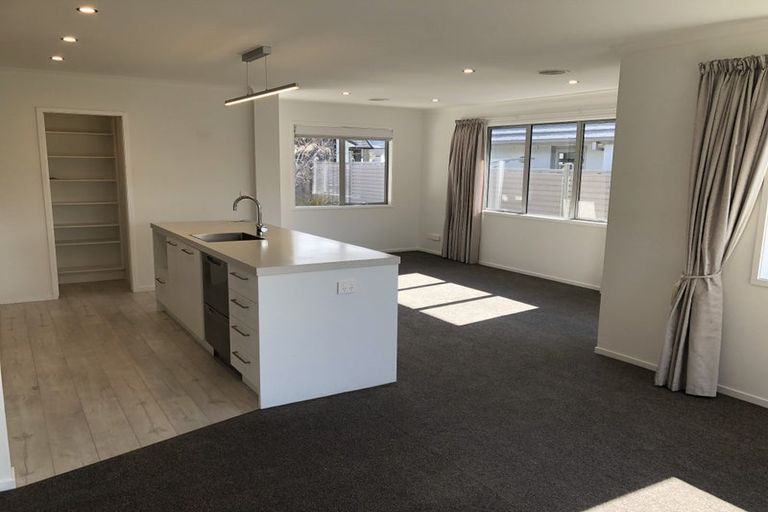 Photo of property in 4 Shipton Court, Lower Shotover, Queenstown, 9304