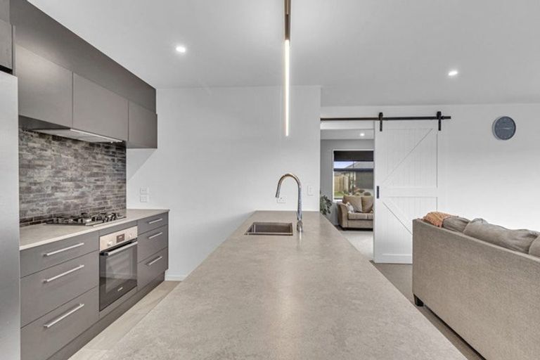 Photo of property in 17 Te Kanawa Lane, Rolleston, 7615