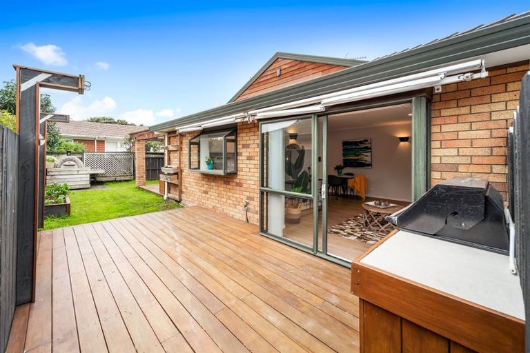 Photo of property in 3/26 Inverness Road, Browns Bay, Auckland, 0630