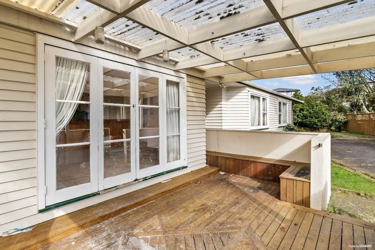 Photo of property in 23 O'halloran Road, Howick, Auckland, 2014