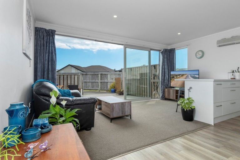 Photo of property in 31 Reynolds Place, Papamoa Beach, Papamoa, 3118