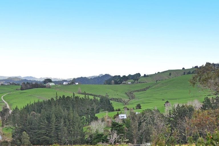 Photo of property in 219 Mahurangi East Road, Snells Beach, 0920