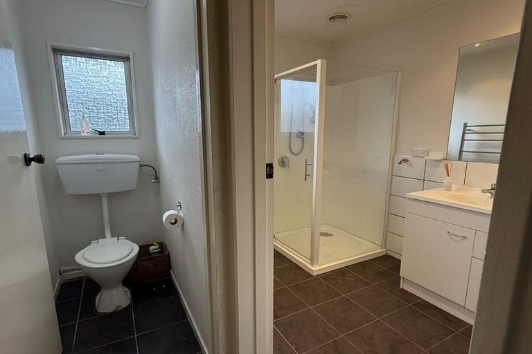 Photo of property in 115 Middle Road, Havelock North, 4130