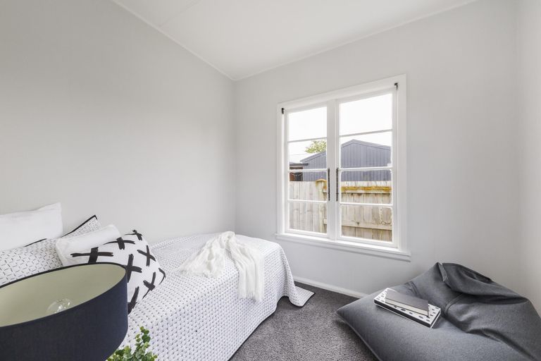 Photo of property in 99 Fitzroy Street, Terrace End, Palmerston North, 4410