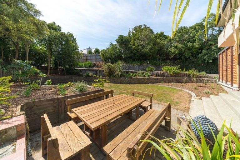 Photo of property in 14 Lincoln Terrace, Hokowhitu, Palmerston North, 4410