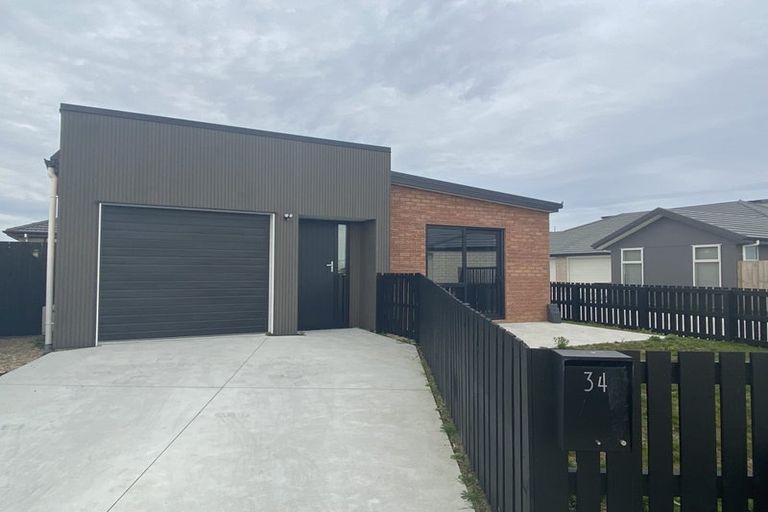 Photo of property in 34 Pragma Rise, Rototuna North, Hamilton, 3210