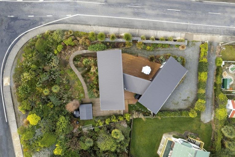 Photo of property in 46 Esplanade, Kaka Point, 9271