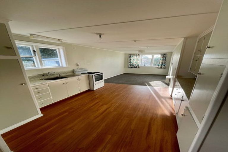 Photo of property in 9 Rugby Street, Levin, 5510