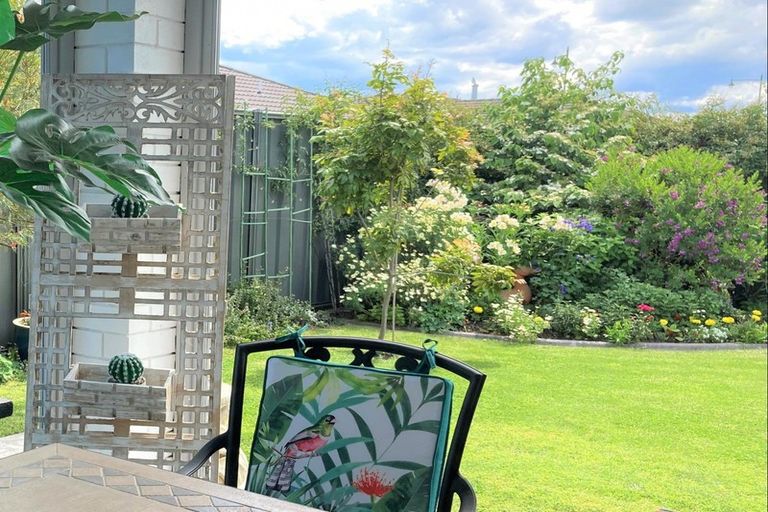 Photo of property in 8 Ohau Place, Poraiti, Napier, 4112