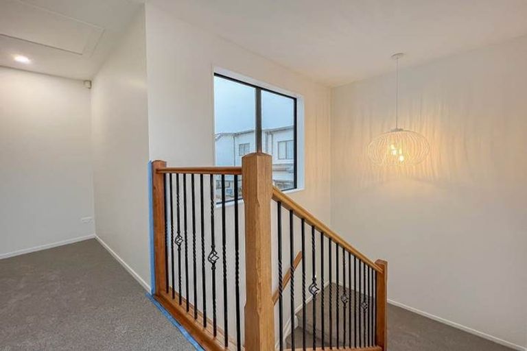 Photo of property in 7e Rimu Road, Mangere Bridge, Auckland, 2022