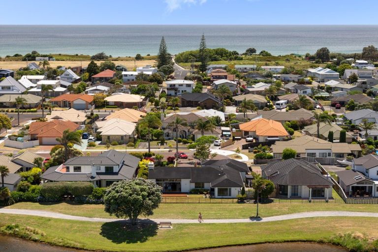 Photo of property in 21 Laguna Key, Papamoa Beach, Papamoa, 3118