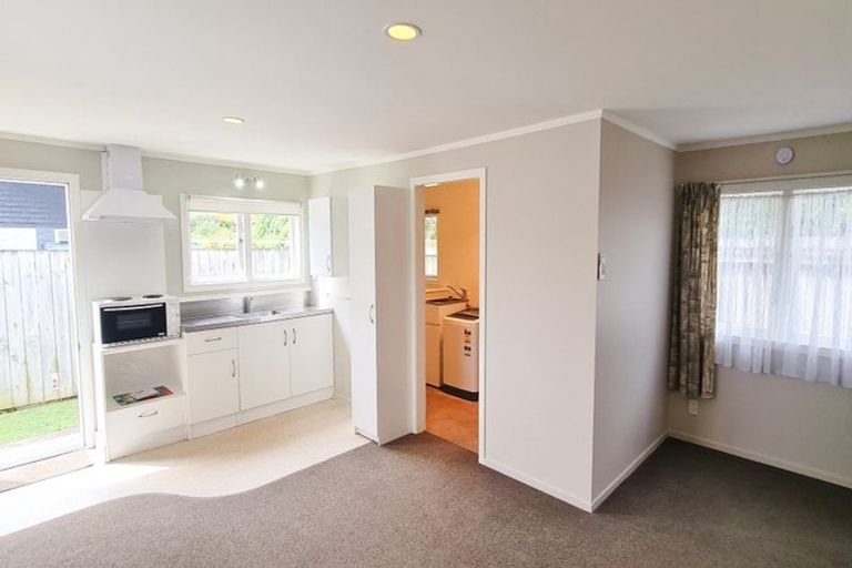Photo of property in 32 Rimu Street, Waikanae, 5036
