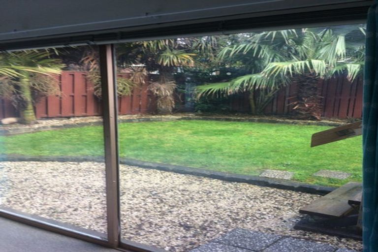 Photo of property in 3/1 Gulf Crest, Bucklands Beach, Auckland, 2012