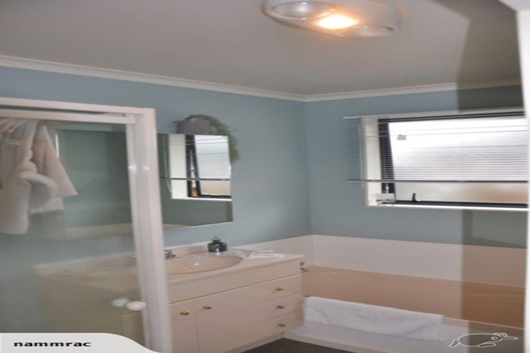 Photo of property in 12 Benson Road, Fairview Downs, Hamilton, 3214