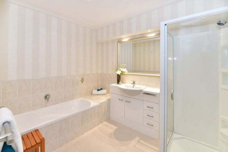 Photo of property in 163 Gulf Harbour Drive, Gulf Harbour, Whangaparaoa, 0930