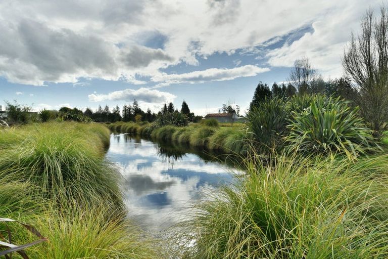 Photo of property in 6 Glenturret Drive, Casebrook, Christchurch, 8051