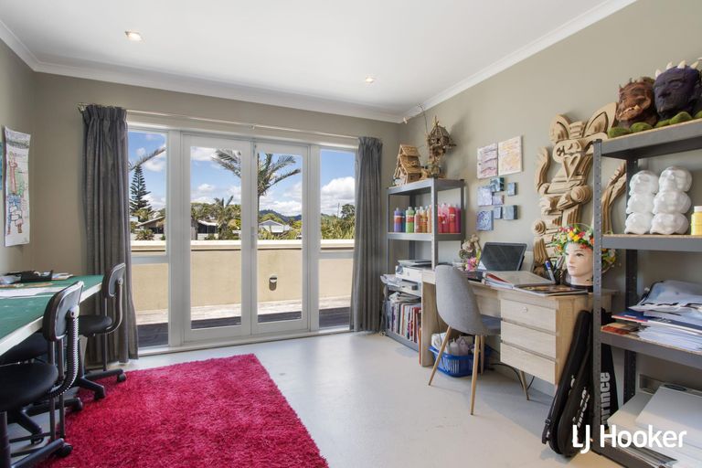 Photo of property in 4 Wilson Road, Waihi Beach, 3611