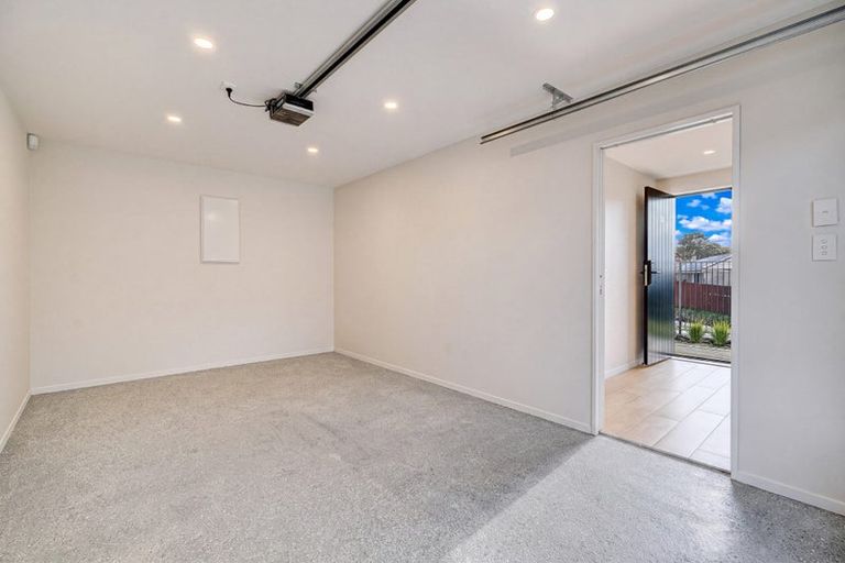 Photo of property in 79c Gallony Avenue, Massey, Auckland, 0614