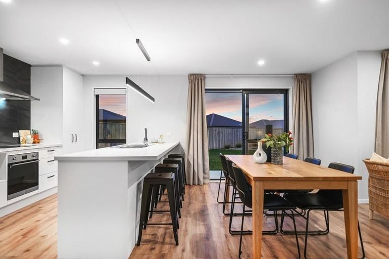 Photo of property in 28b Hilton Drive, Amberley, 7410