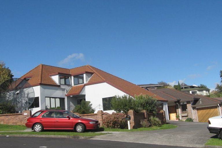 Photo of property in 6/15 Eske Place, Highland Park, Auckland, 2010