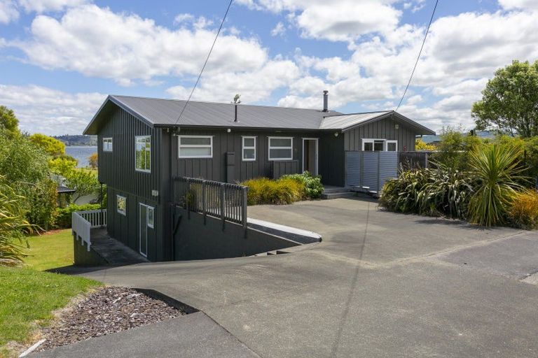 Photo of property in 71 Rainbow Drive, Rainbow Point, Taupo, 3330