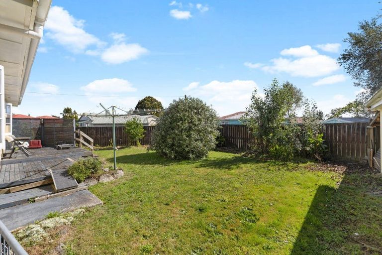 Photo of property in 2 Ettrick Place, Tokoroa, 3420