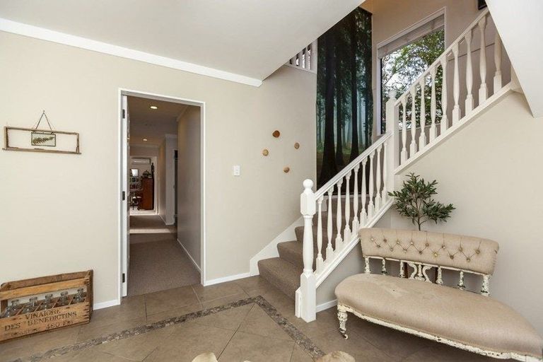 Photo of property in 300 Rosetta Road, Raumati Beach, Paraparaumu, 5032