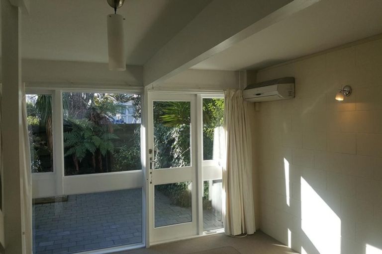 Photo of property in 1/78a Holly Road, St Albans, Christchurch, 8014