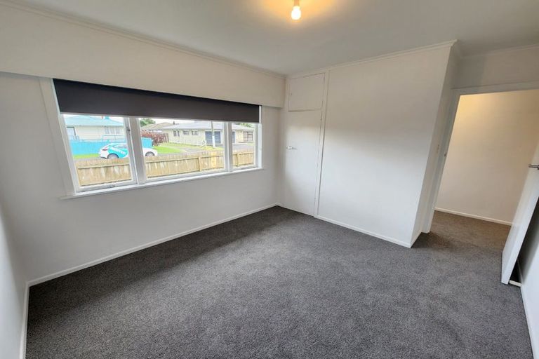 Photo of property in 41 Hill Crescent, Papakura, 2110