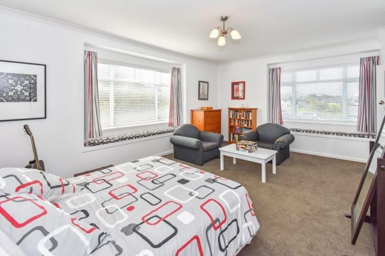 Photo of property in 10 Marwan Crescent, The Gardens, Auckland, 2105