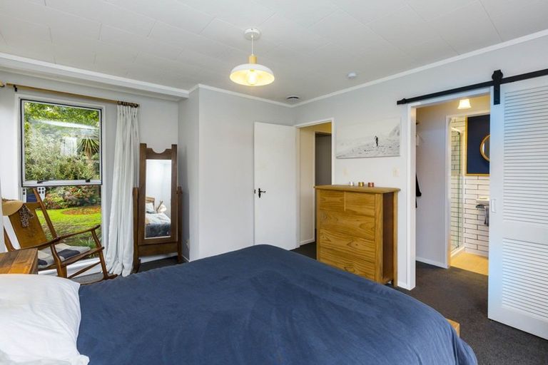 Photo of property in 23a Heretaunga Square, Silverstream, Upper Hutt, 5019