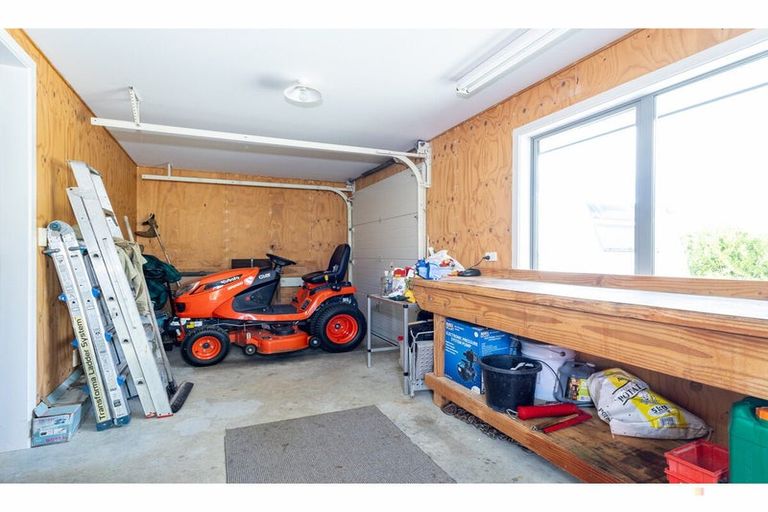 Photo of property in 52b Ribbonwood Road, Geraldine Downs, Geraldine, 7991