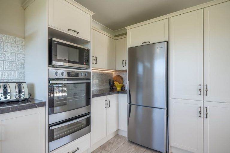 Photo of property in 82 Benn Road, Cambridge, 3495