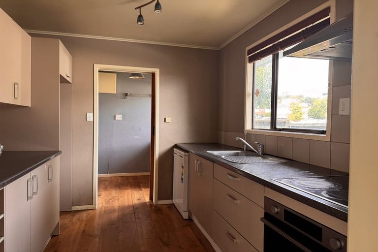 Photo of property in 119 Aviemore Drive, Highland Park, Auckland, 2010