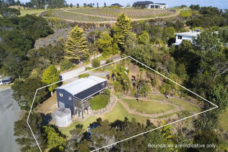 Photo of property in 24 Richmond Road, Mangonui, 0420