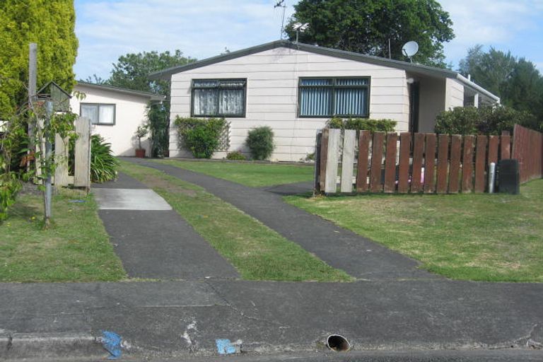 Photo of property in 4 Maple Place, Aramoho, Whanganui, 4500