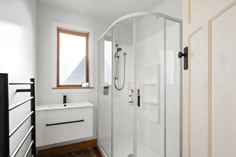 Photo of property in 12 Rata Street, Maeroa, Hamilton, 3200