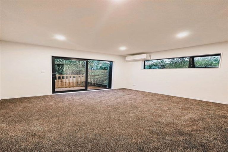 Photo of property in 21f Craigbank Avenue, New Lynn, Auckland, 0600