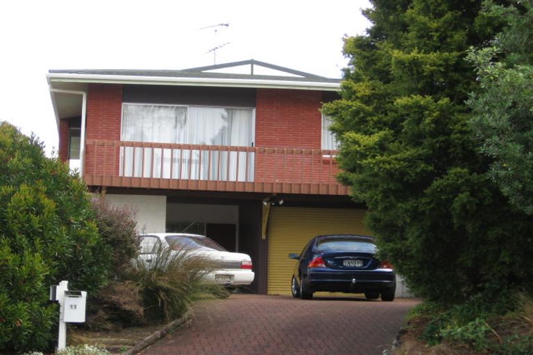 Photo of property in 11 Sandford Street, Campbells Bay, Auckland, 0630