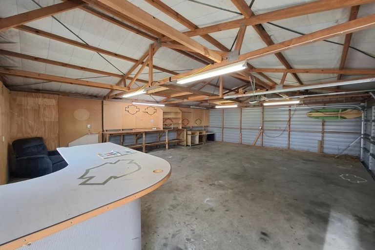 Photo of property in 18 Cumming Street, Okato, 4335